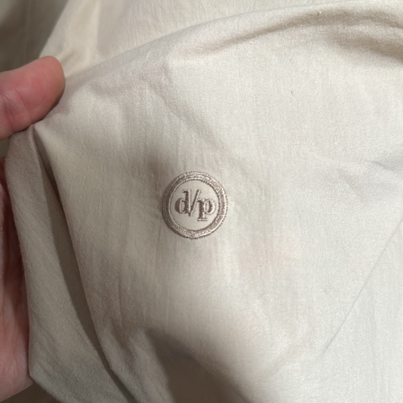 W.concept beige oversized shirt Depound [EXCLUSIVE] one size - Picture 7 of 8